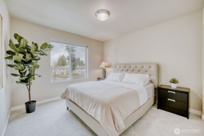 4764 244th Ct SE, Sammamish, WA 98029 - Photo 15