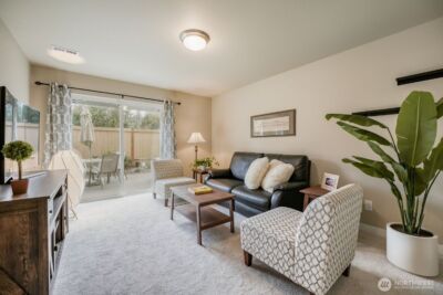 4764 244th Ct SE, Sammamish, WA 98029 - Photo 4