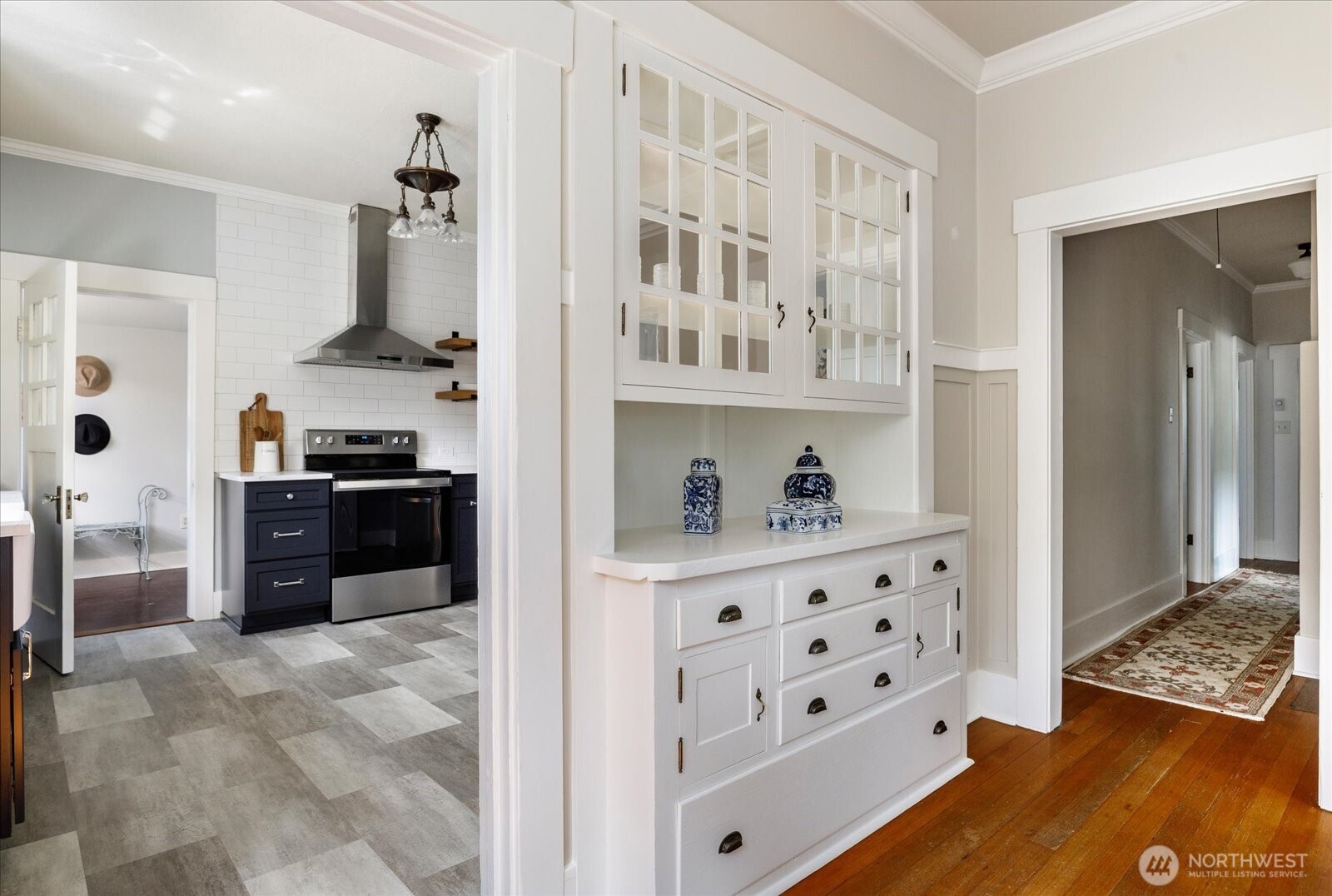 506 N Main Street , Coupeville, WA 98239