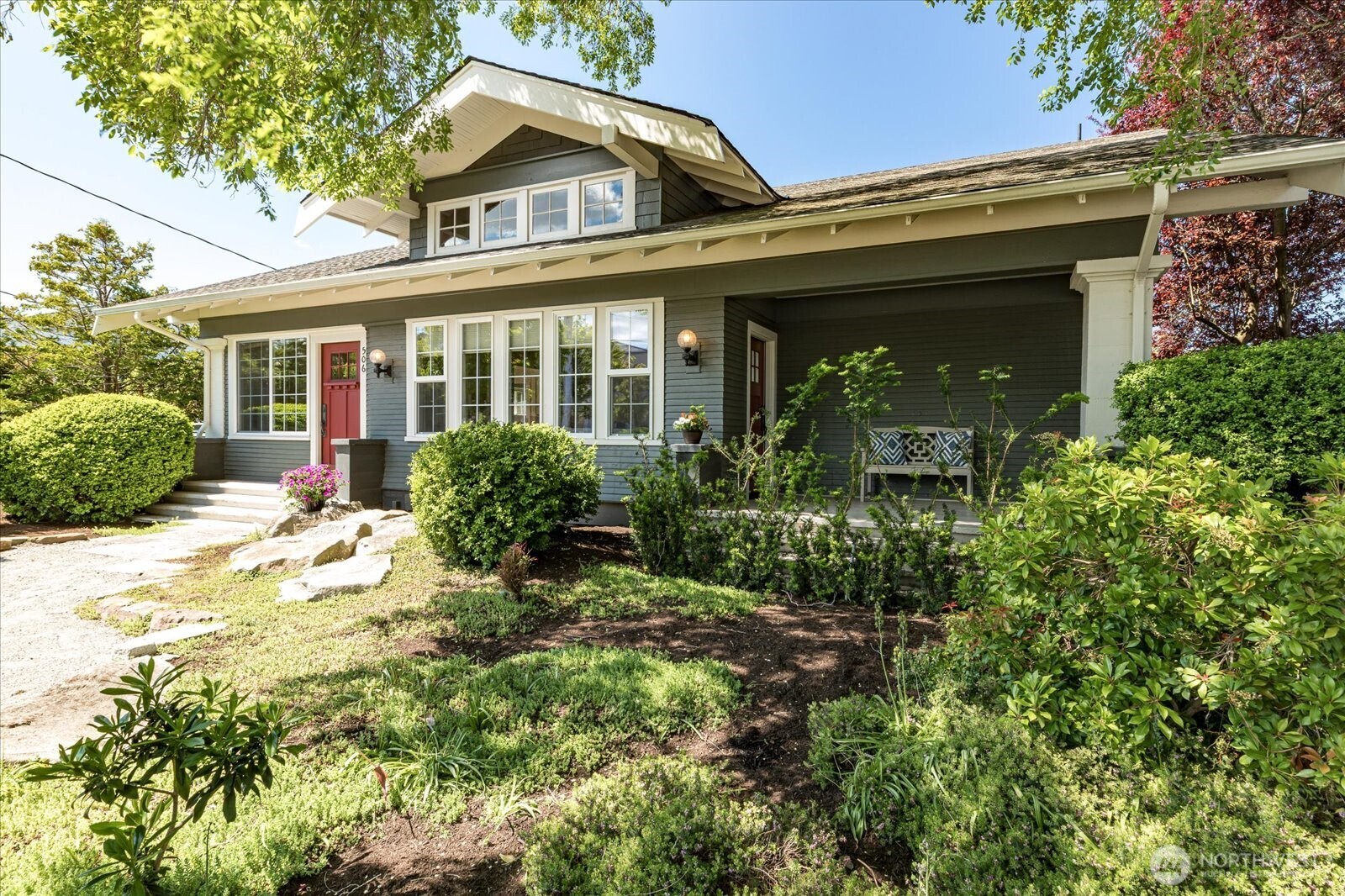 506 N Main Street , Coupeville, WA 98239