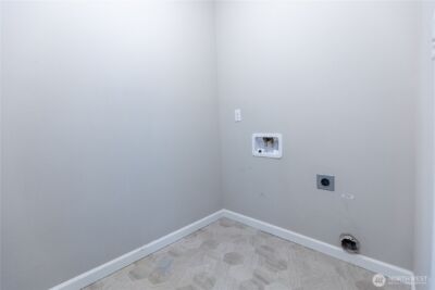 9977 Jackson Street SE, Yelm, WA 98597 - Photo 12