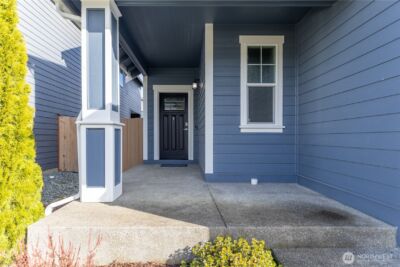 9977 Jackson Street SE, Yelm, WA 98597 - Photo 2