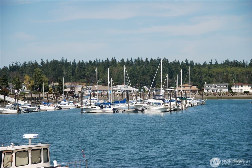 5180 NE Cedar Lane , Hansville, WA 98340