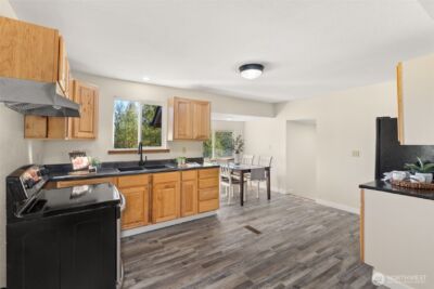 300 Lincoln Creek Road , Centralia, WA 98531 - Photo 12