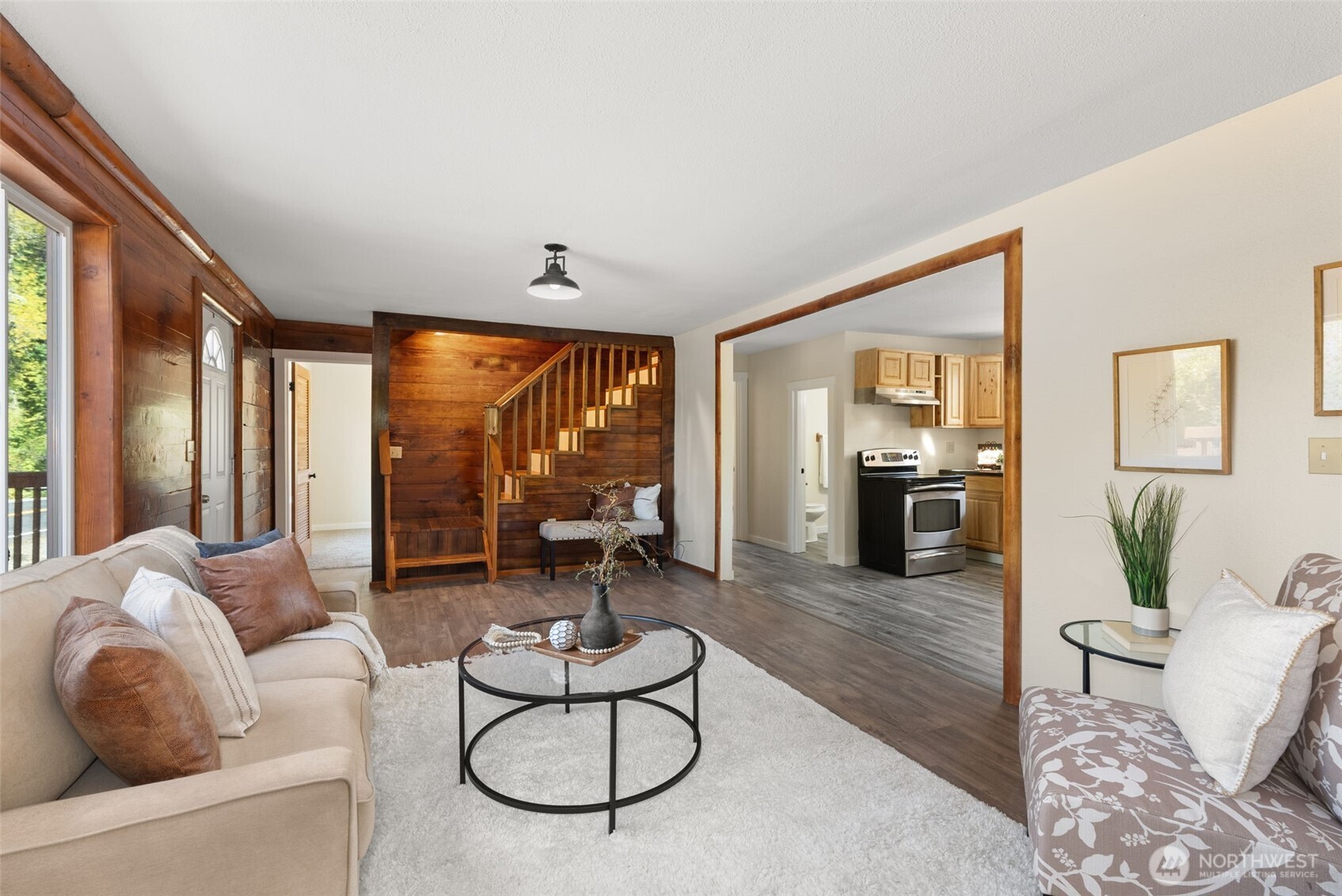 300 Lincoln Creek Road , Centralia, WA 98531