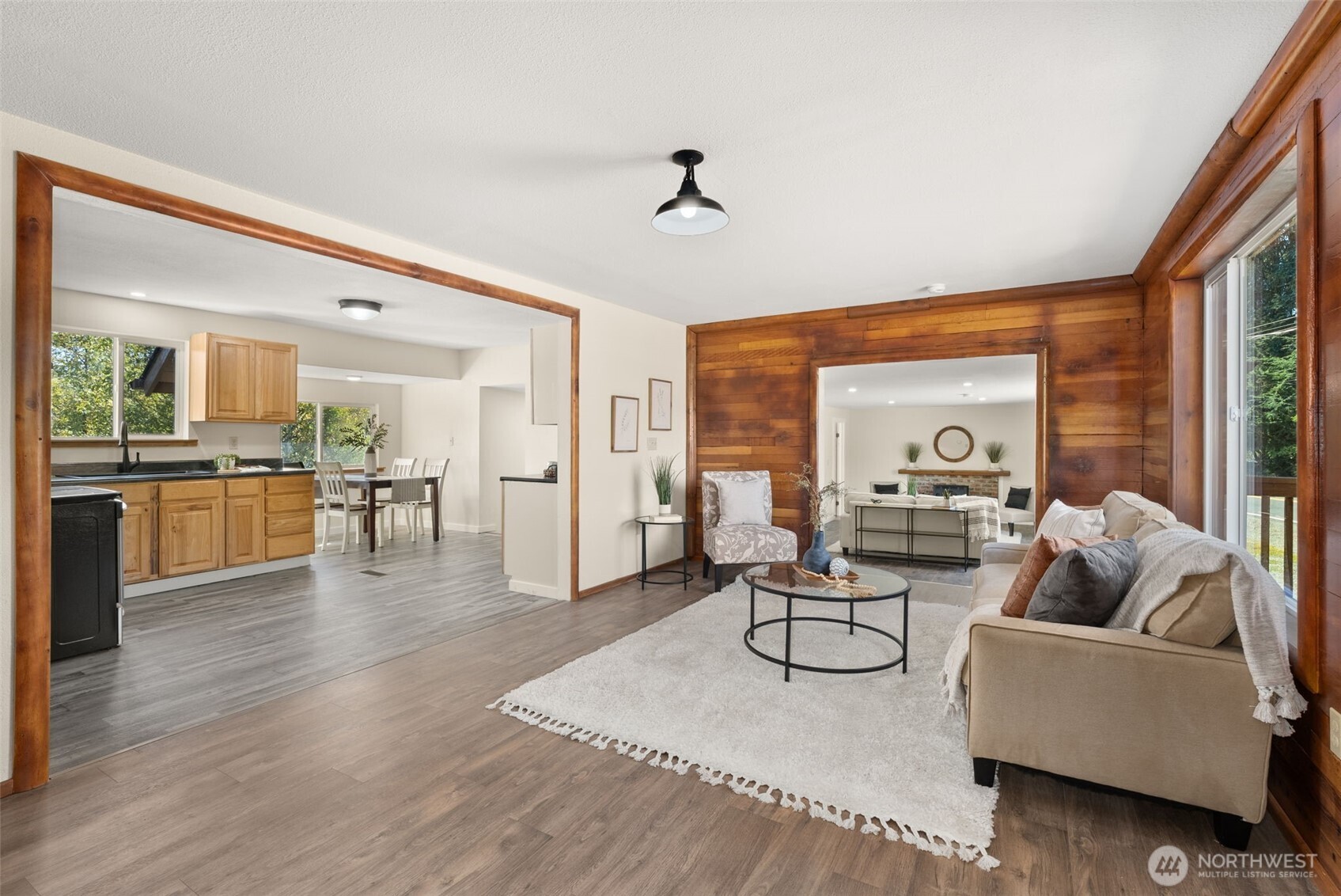 300 Lincoln Creek Road , Centralia, WA 98531