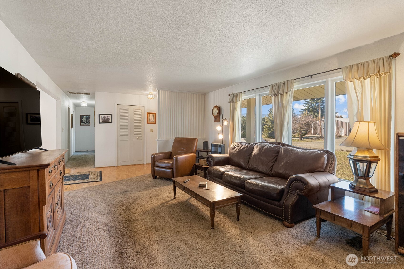 410 N Floral Avenue , Cle Elum, WA 98922