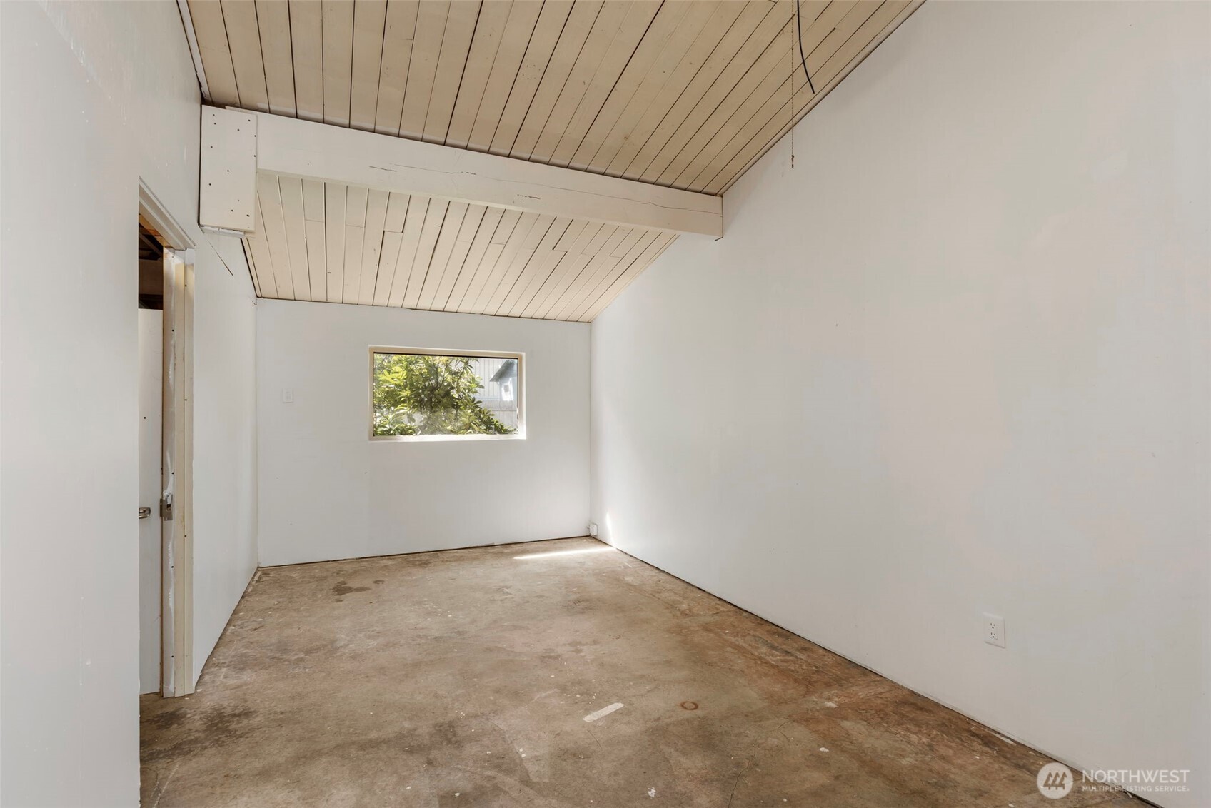 1961 E Mason Lake Drive E, Grapeview, WA 98546