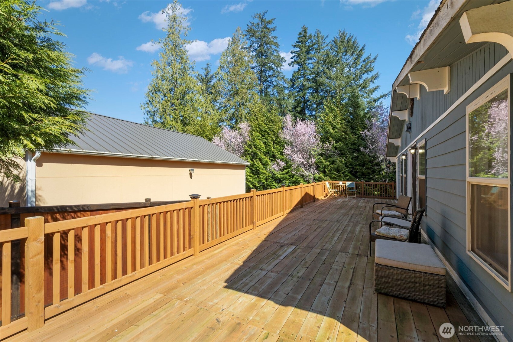 1961 E Mason Lake Drive E, Grapeview, WA 98546