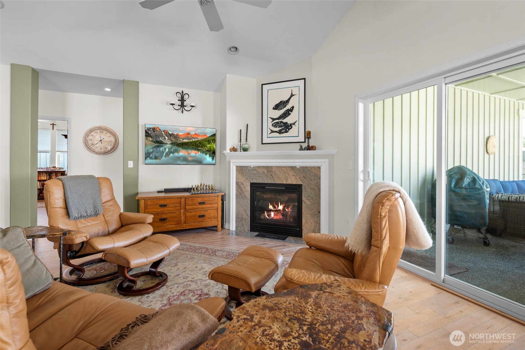 1453 SW Xavier , Oak Harbor, WA 98277