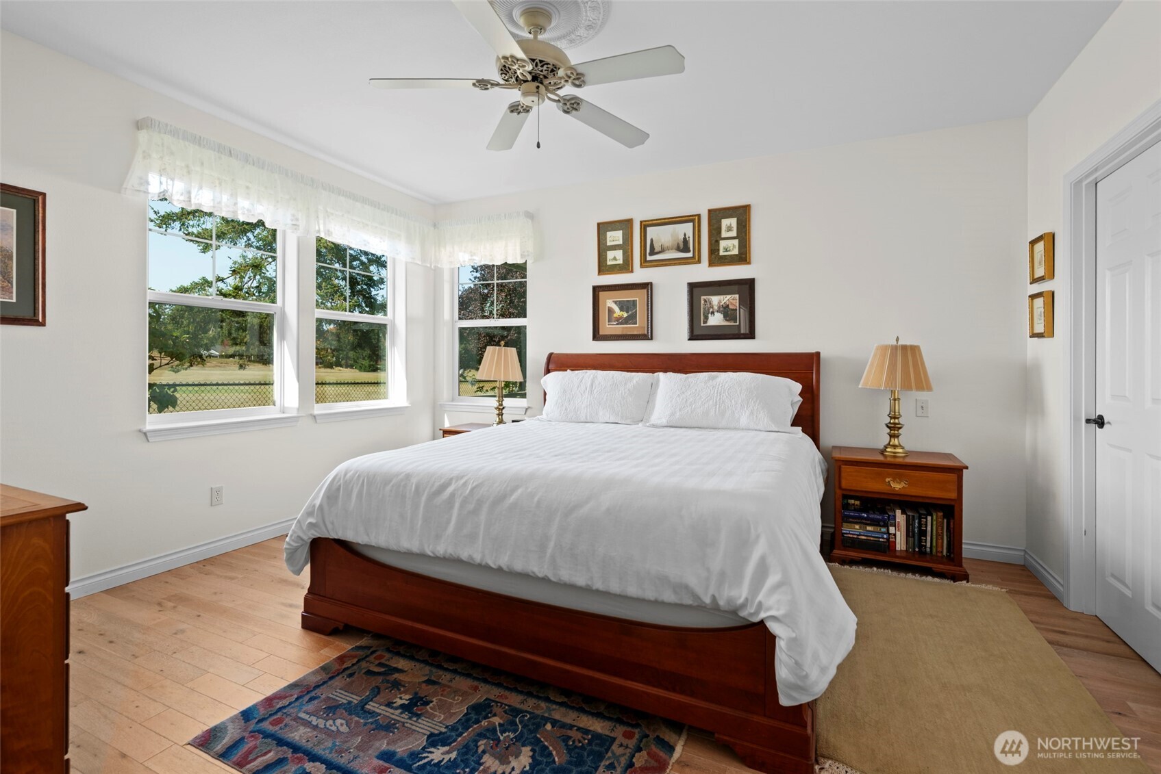 1453 SW Xavier , Oak Harbor, WA 98277