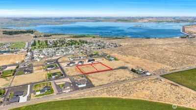 6888 & 6920 8.9 Road SE, Othello, WA 99344 - Photo 1
