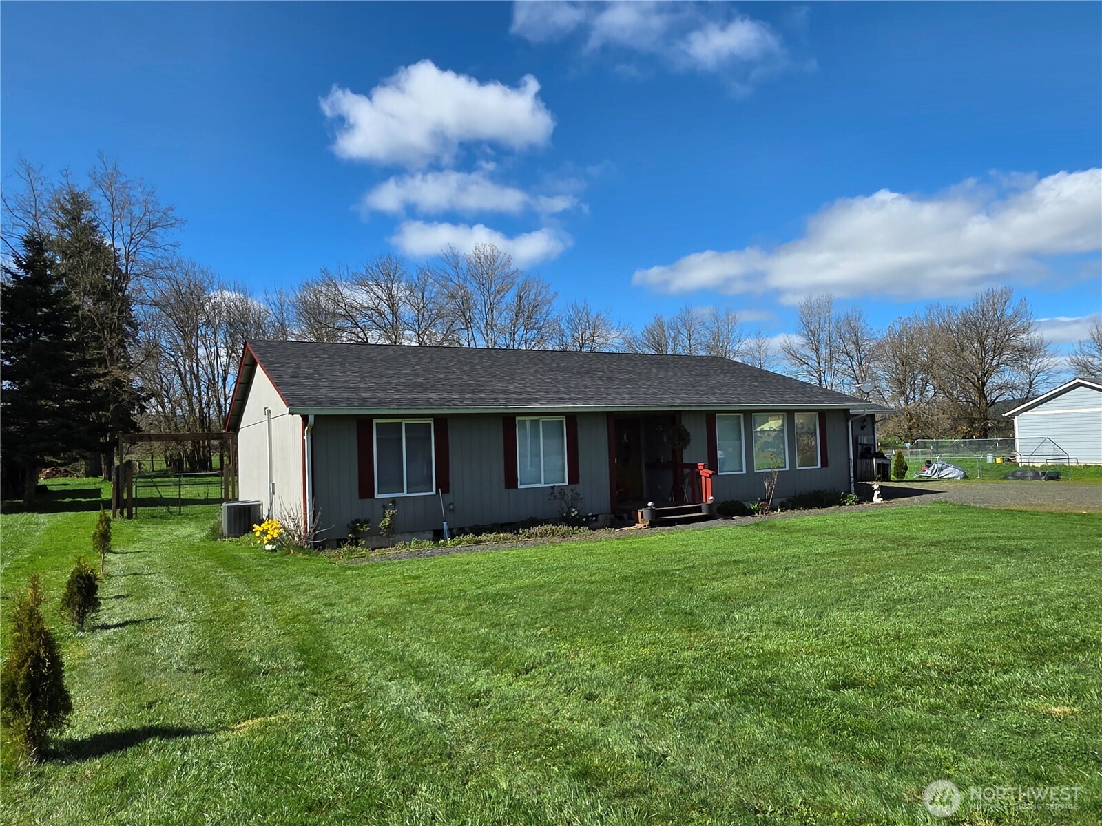 1294 Boistfort Road , Curtis, WA 98532-9723