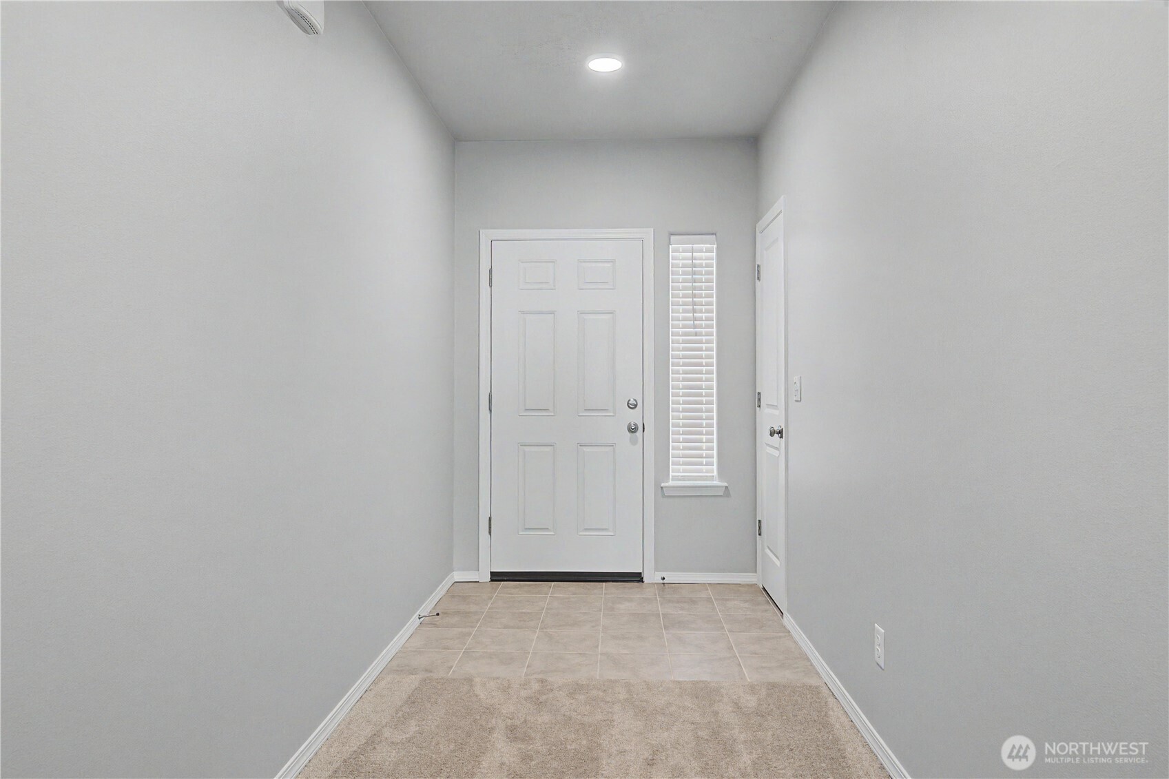 212 Royal Palm Drive , Moses Lake, WA 98837