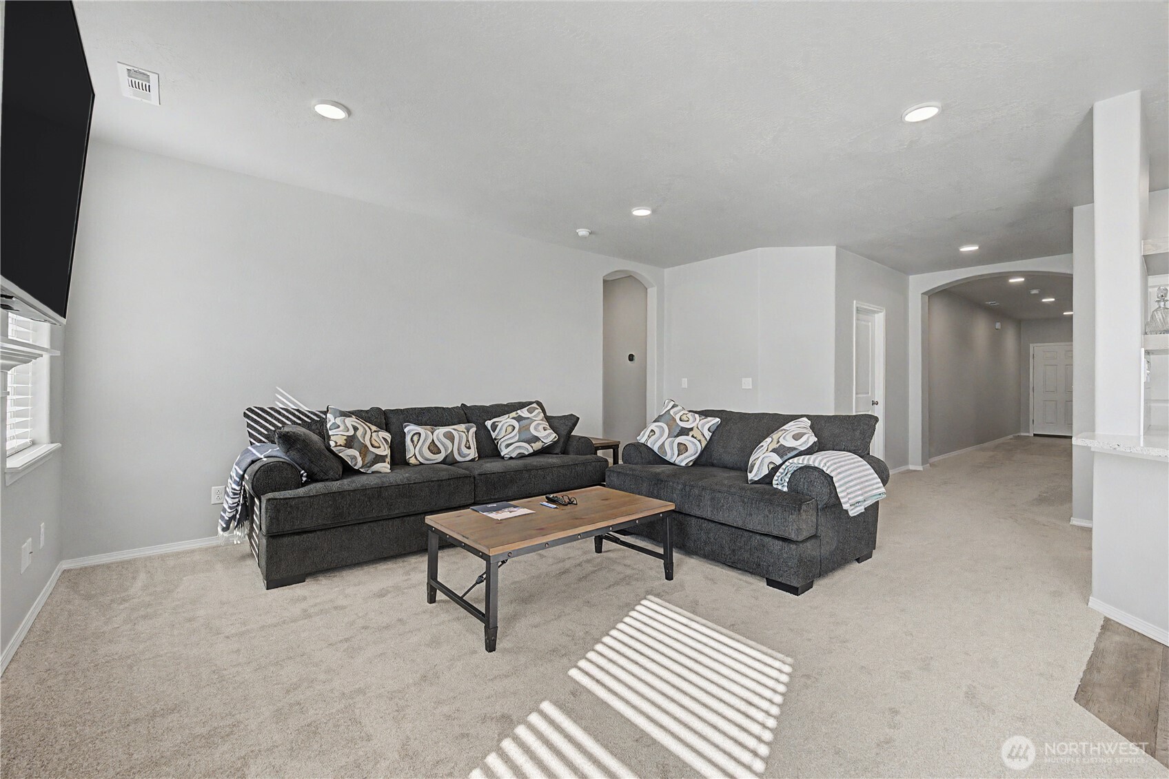 212 Royal Palm Drive , Moses Lake, WA 98837