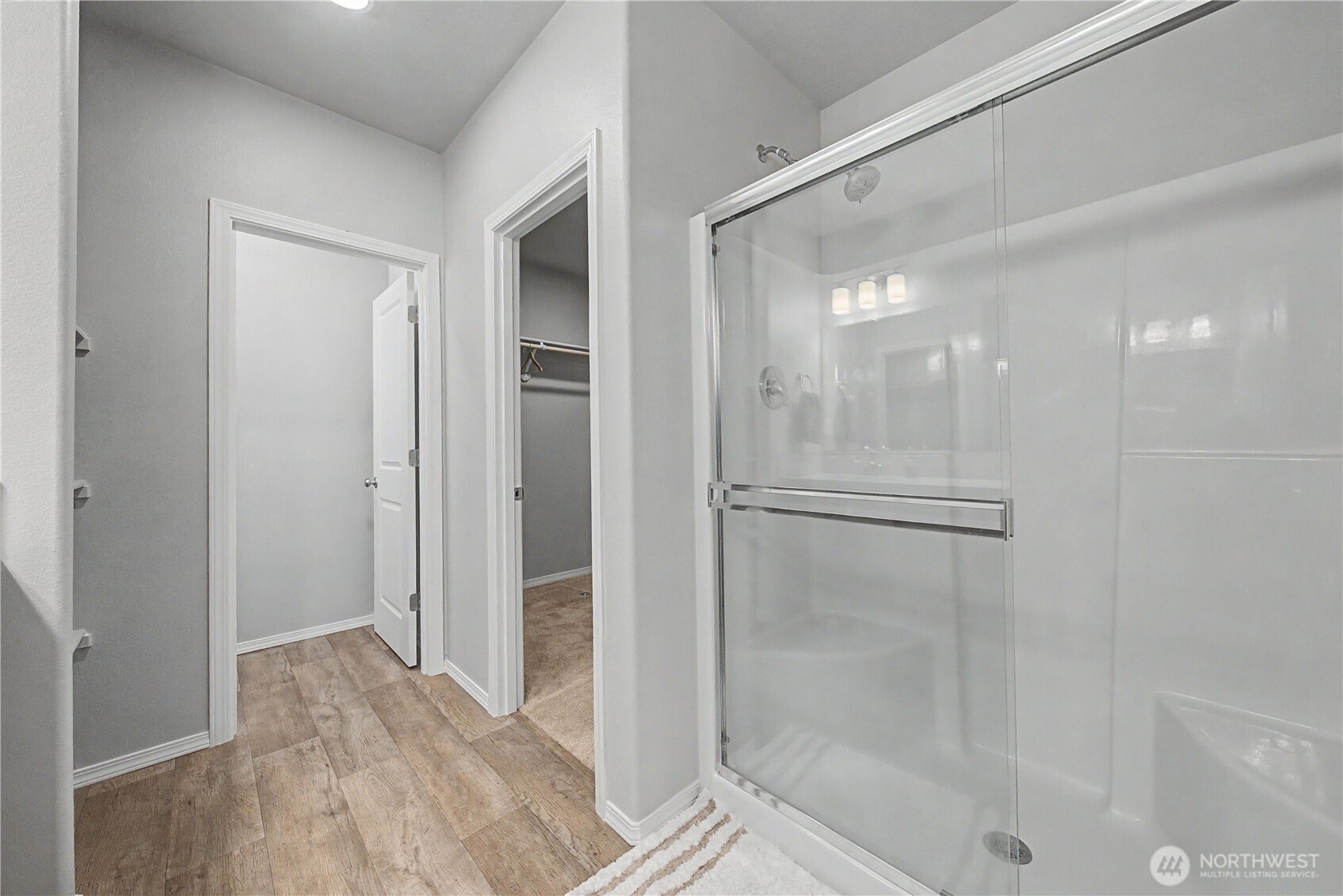 212 Royal Palm Drive , Moses Lake, WA 98837