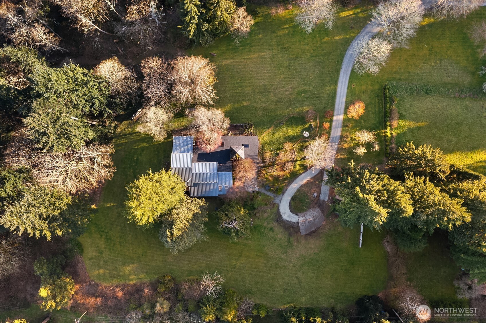 15232 Vermontville Road SW, Vashon, WA 98070