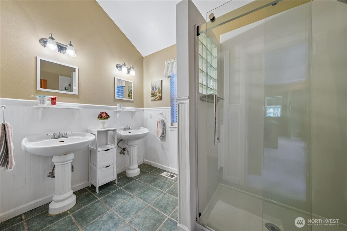 11806 105th Street Ct , Anderson Island, WA 98303