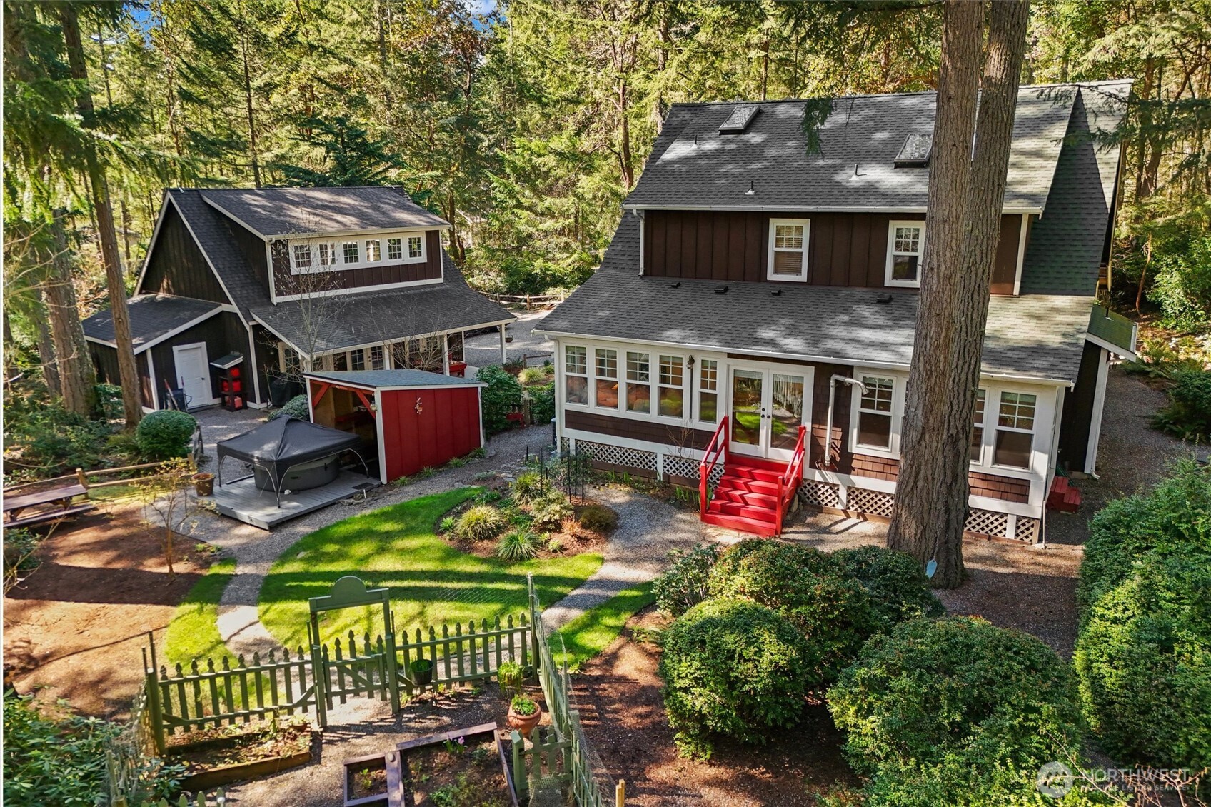 11806 105th Street Ct , Anderson Island, WA 98303