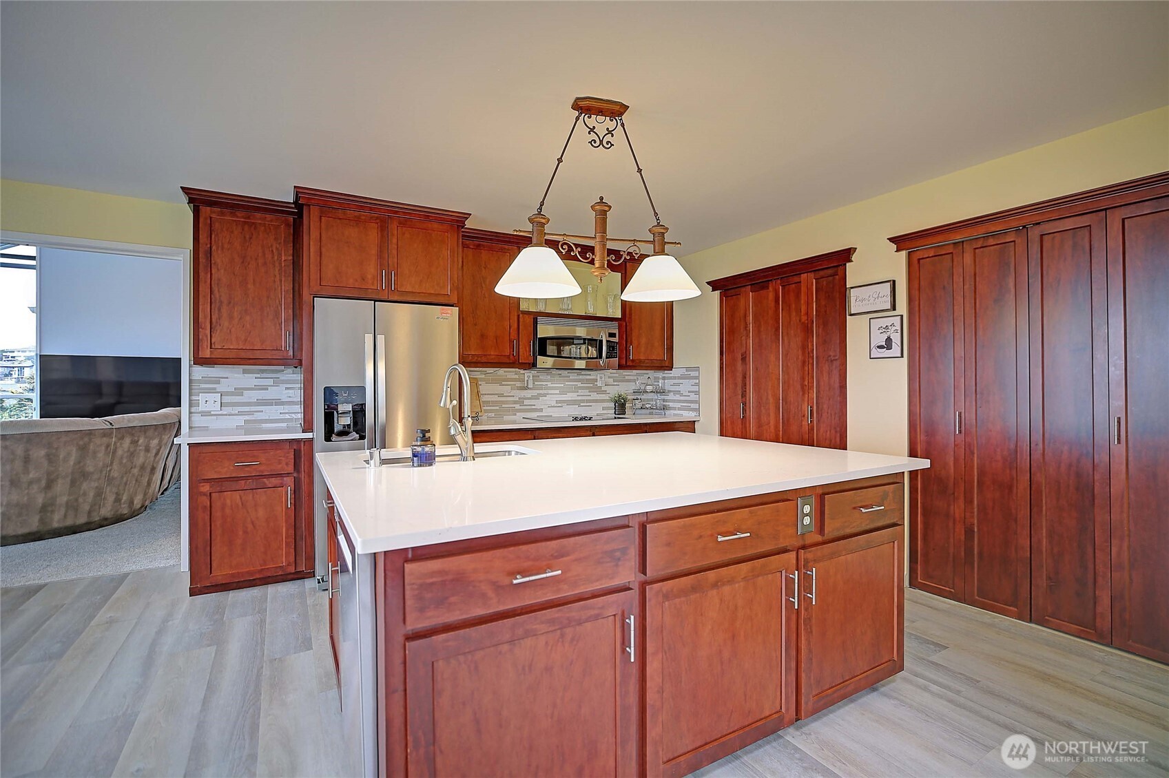 40 Vista Del Mar Street , Camano Island, WA 98282