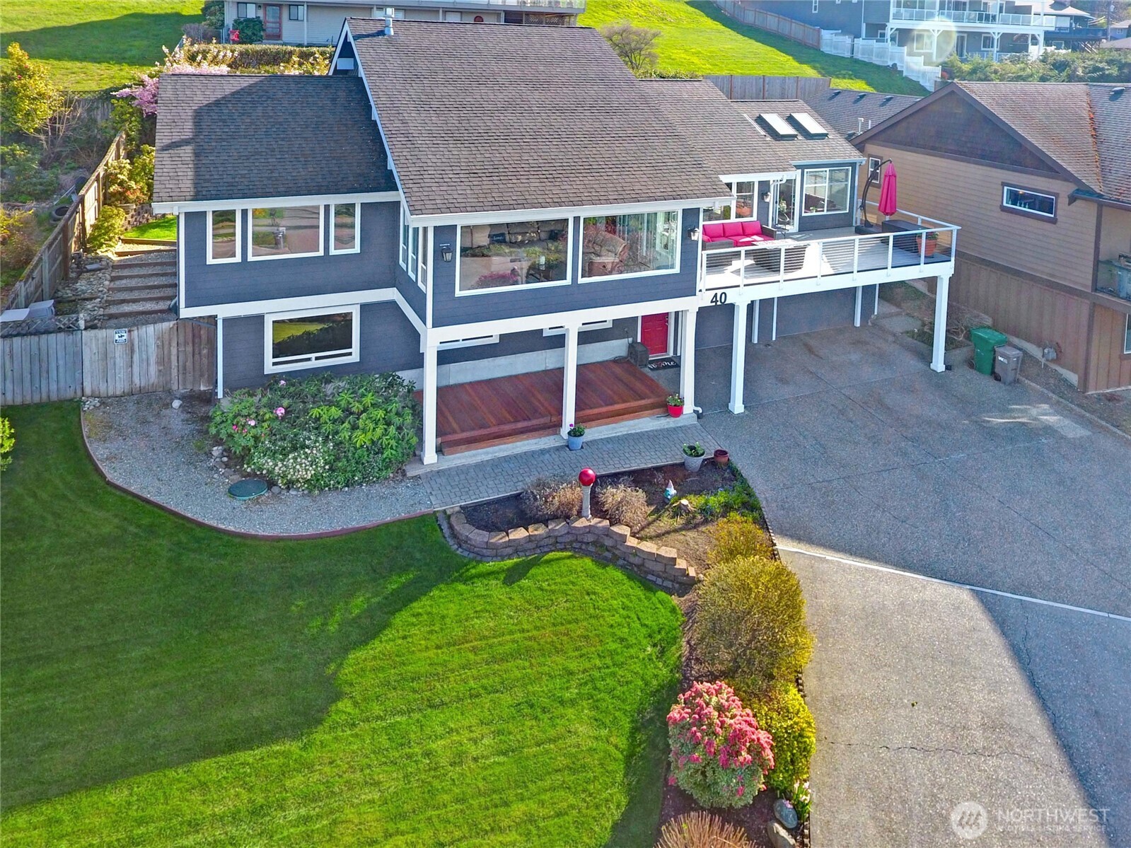 40 Vista Del Mar Street , Camano Island, WA 98282