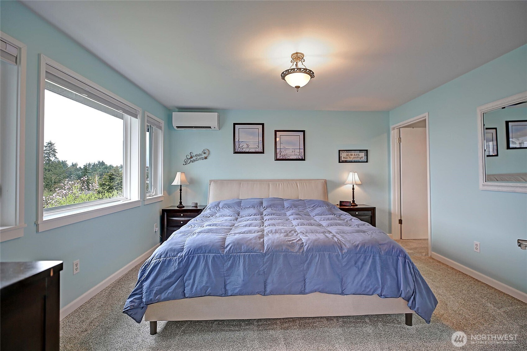 40 Vista Del Mar Street , Camano Island, WA 98282