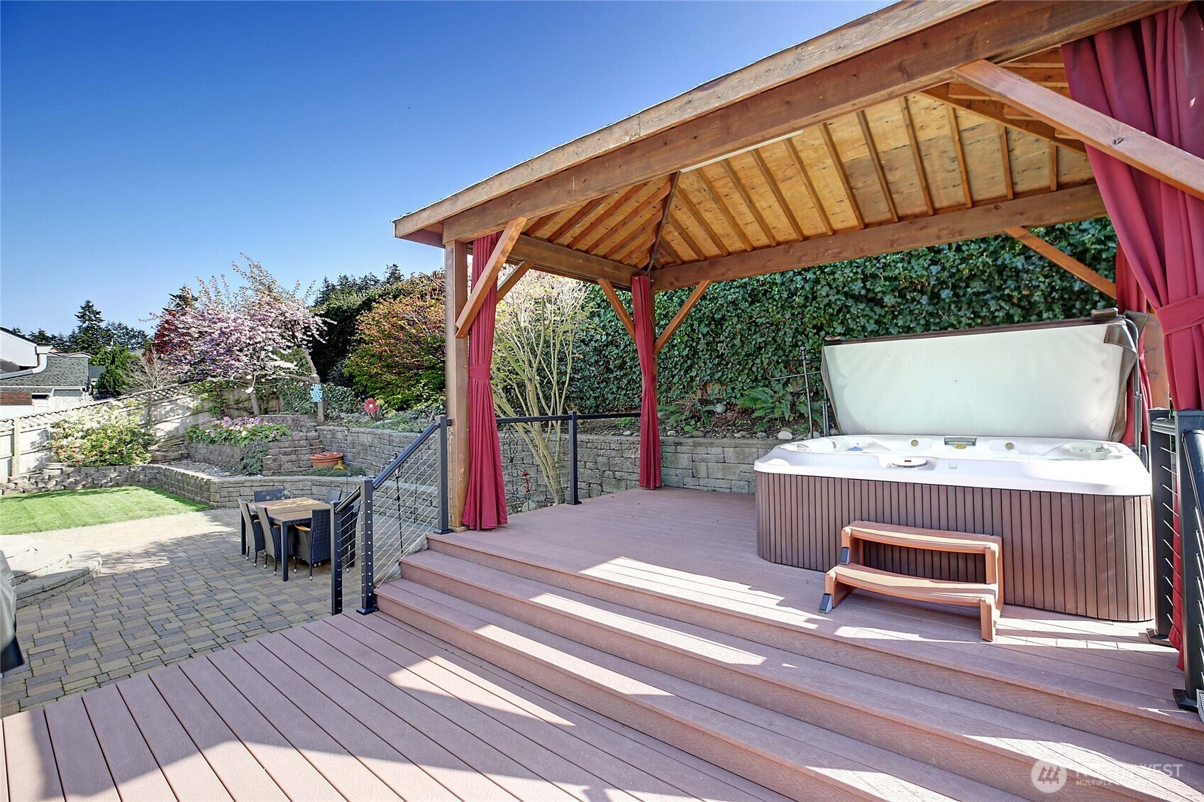 40 Vista Del Mar Street , Camano Island, WA 98282