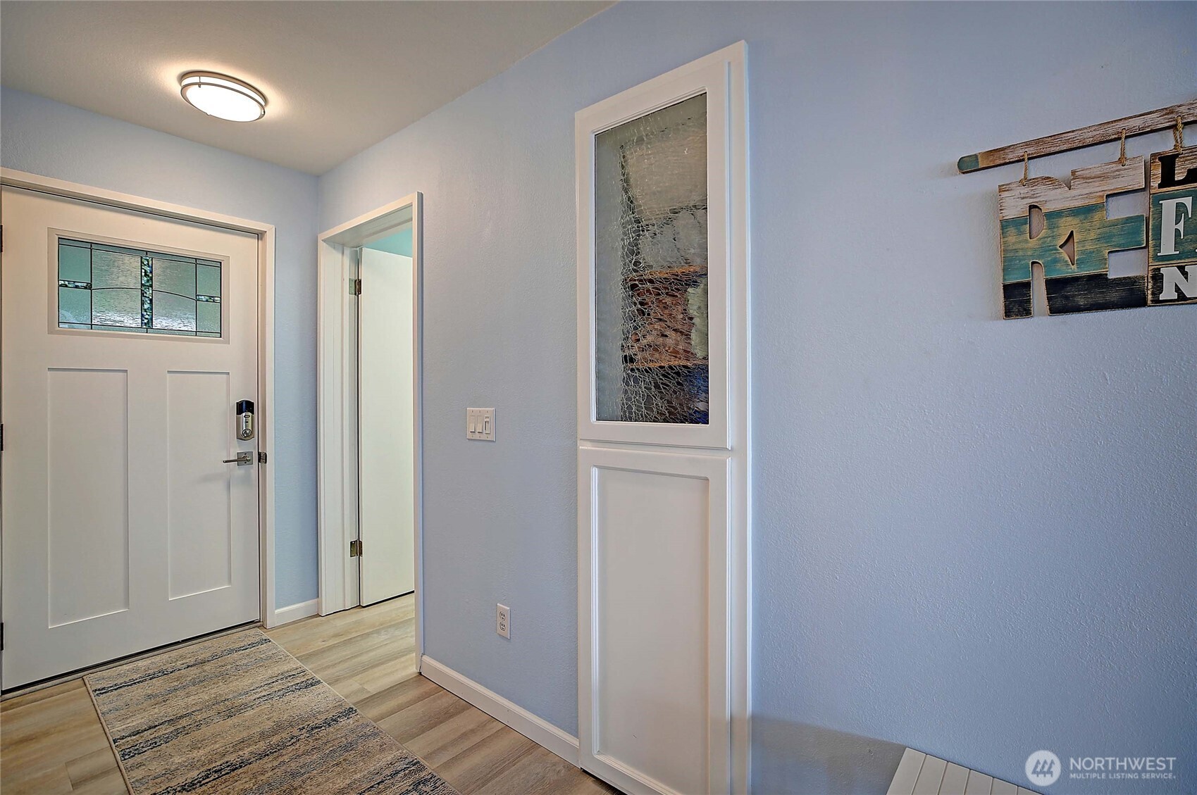 40 Vista Del Mar Street , Camano Island, WA 98282