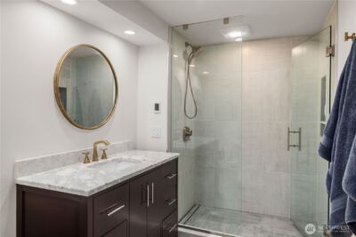 842 W Lake Sammamish Parkway SE, Bellevue, WA 98008 - Photo 19