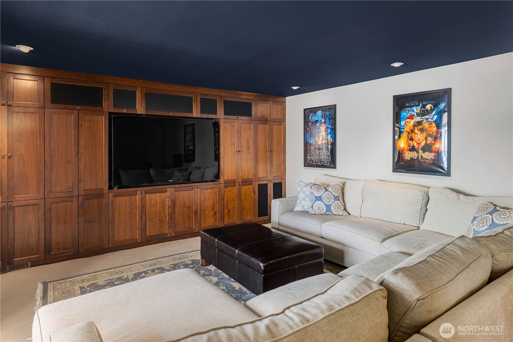 842 W Lake Sammamish Parkway SE, Bellevue, WA 98008