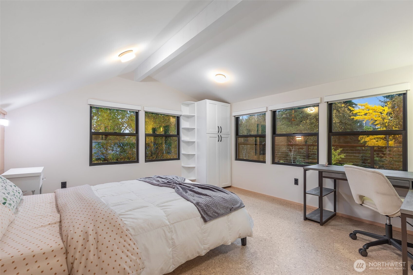 3007 S Court Street , Seattle, WA 98144