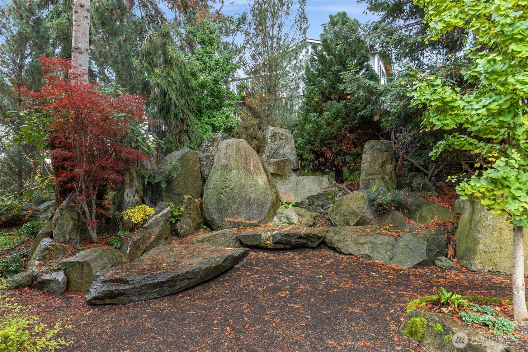 3007 S Court Street , Seattle, WA 98144