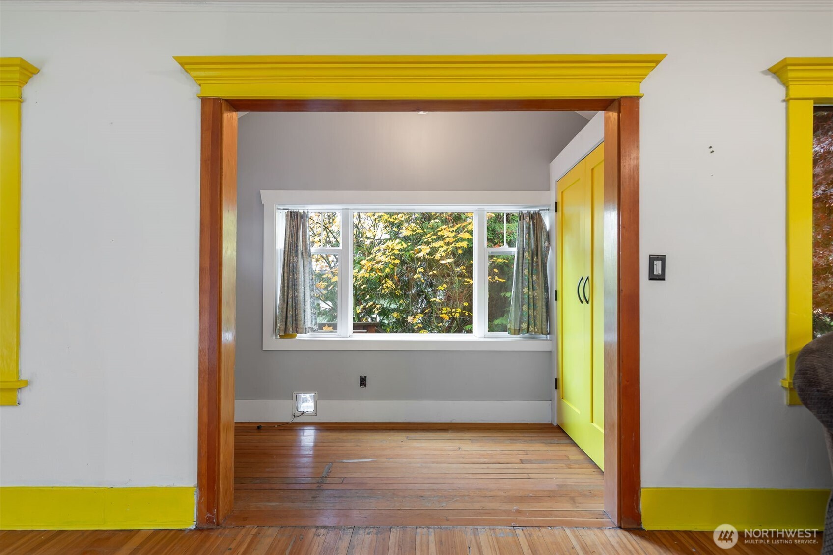 3007 S Court Street , Seattle, WA 98144