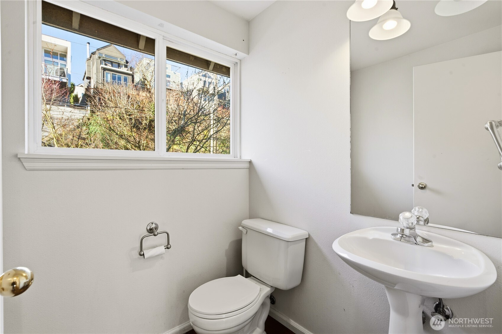 314 25th Avenue E, Seattle, WA 98112