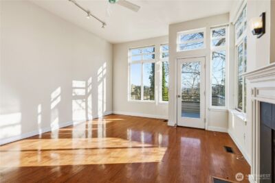 314 25th Avenue E, Seattle, WA 98112 - Photo 2