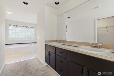 314 25th Avenue E, Seattle, WA 98112 - Photo 23