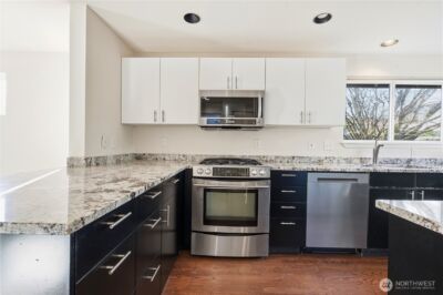 314 25th Avenue E, Seattle, WA 98112 - Photo 9