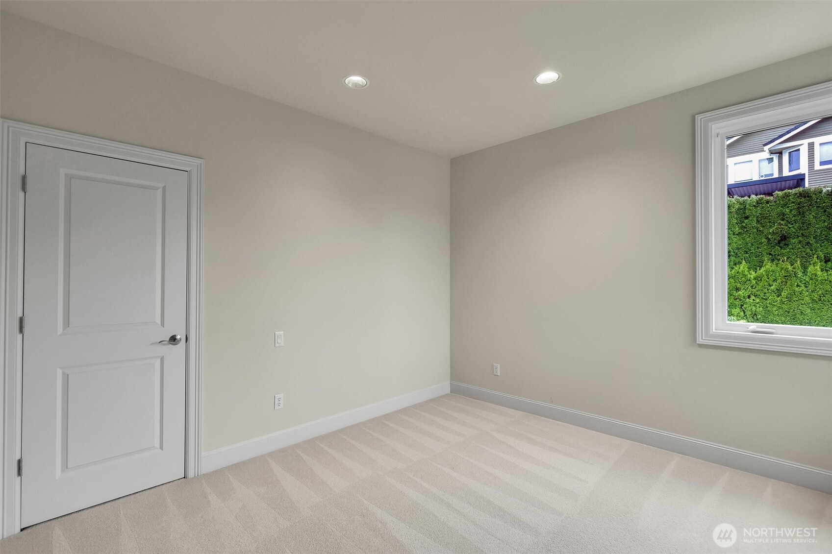 8225 155th Avenue SE, Newcastle, WA 98059