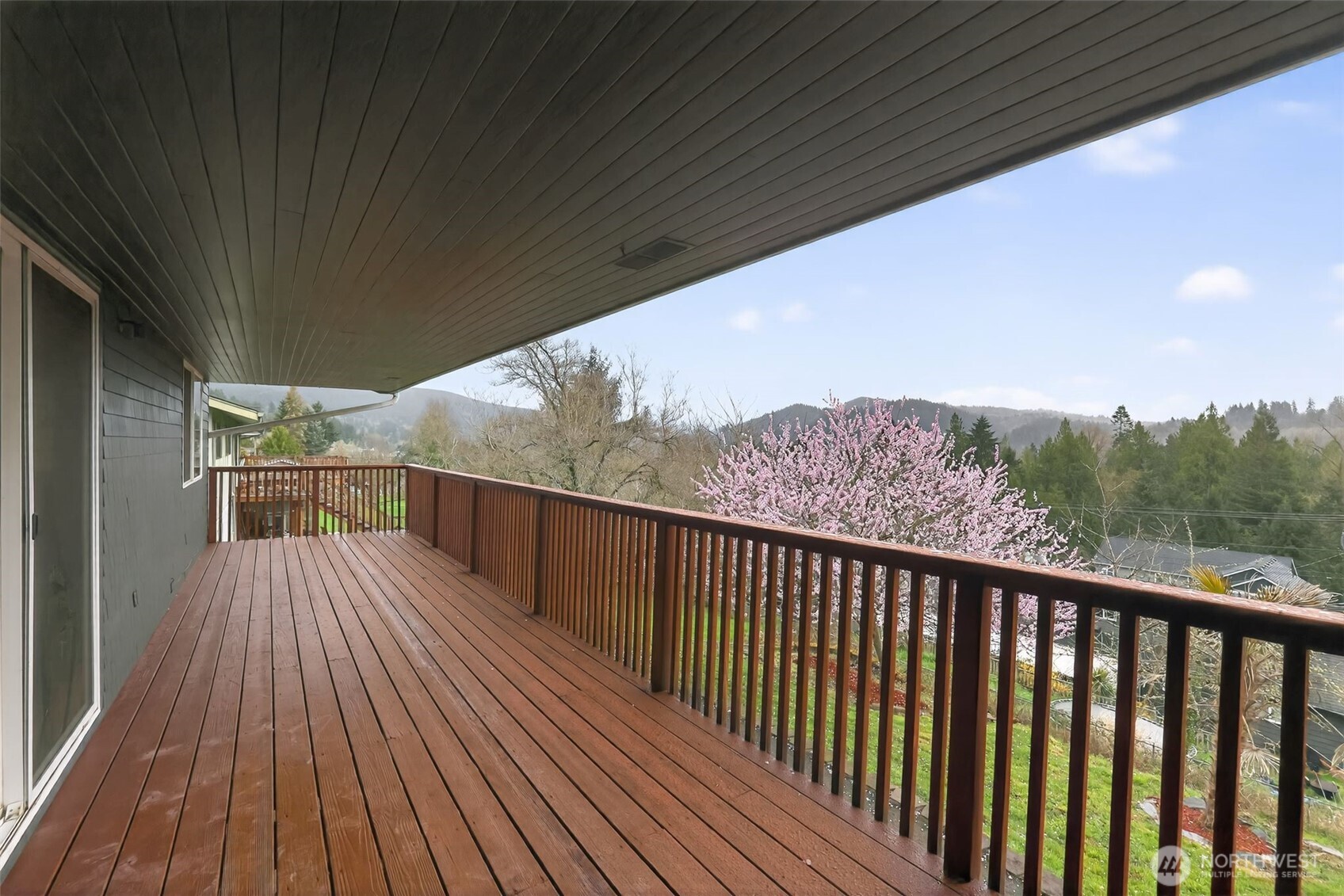 2404 Bloyd Street , Kelso, WA 98626-5113