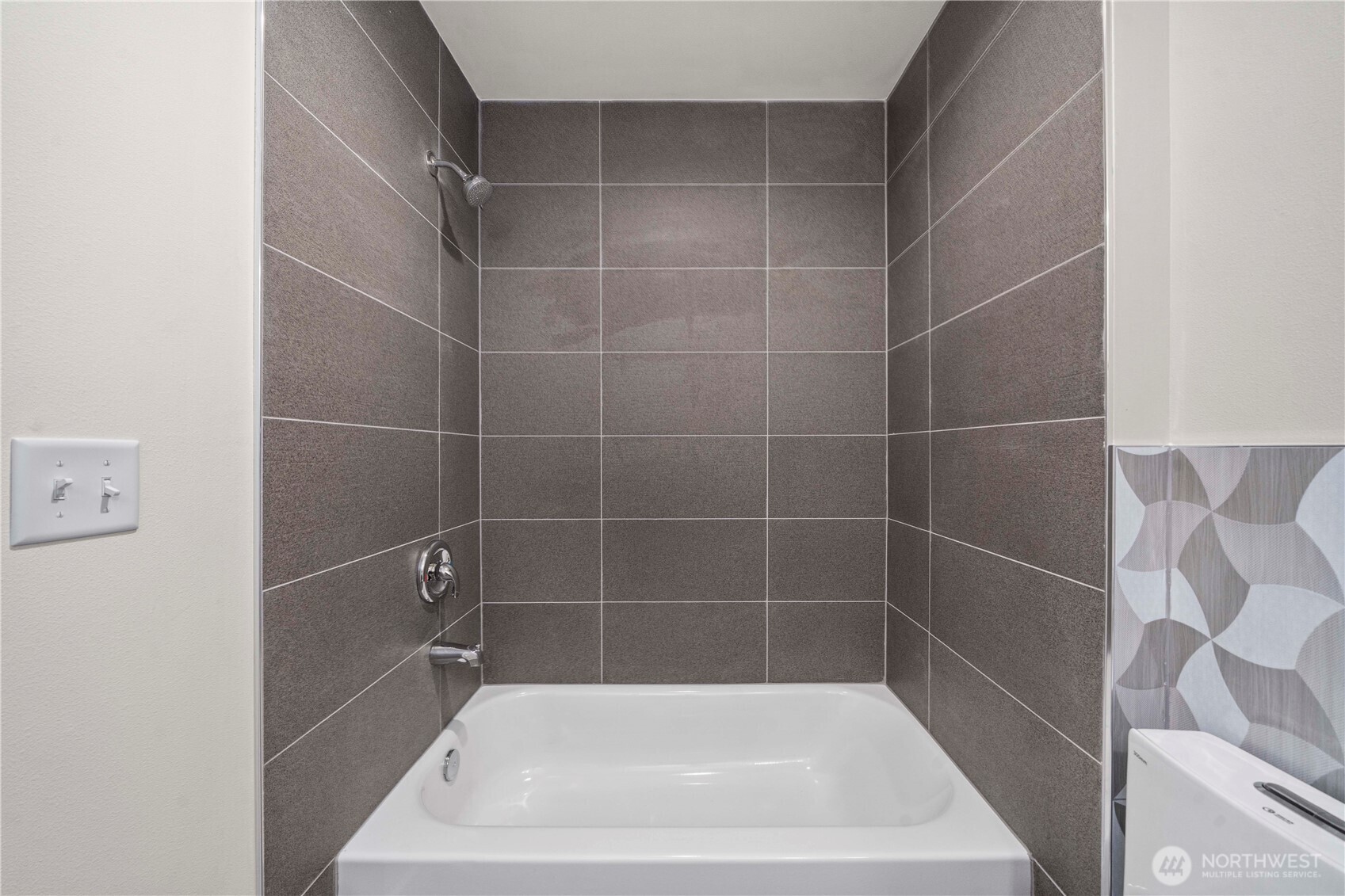 11535 17th Place SW, Burien, WA 98146