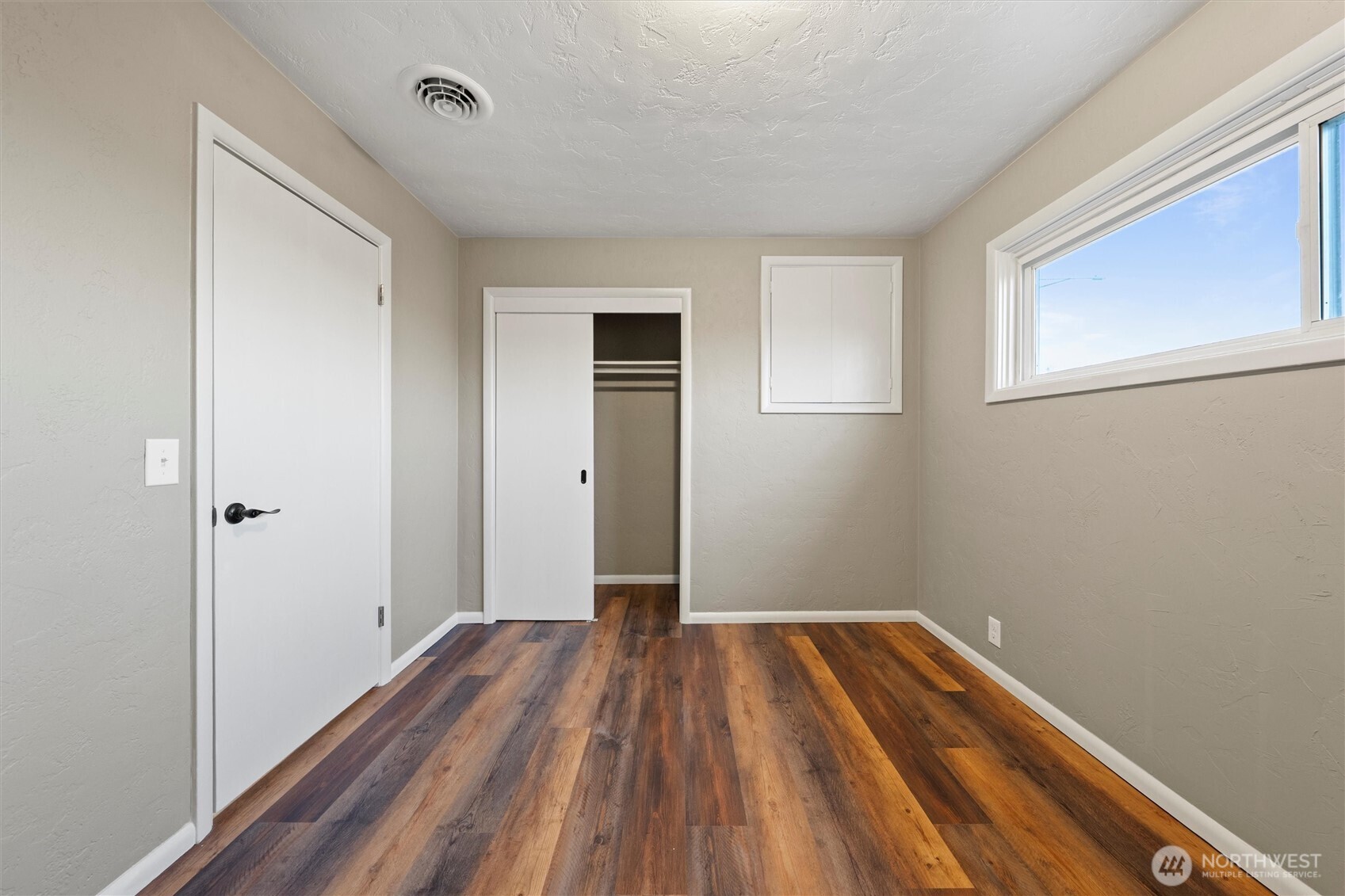 906 S A Street , Moses Lake, WA 98837