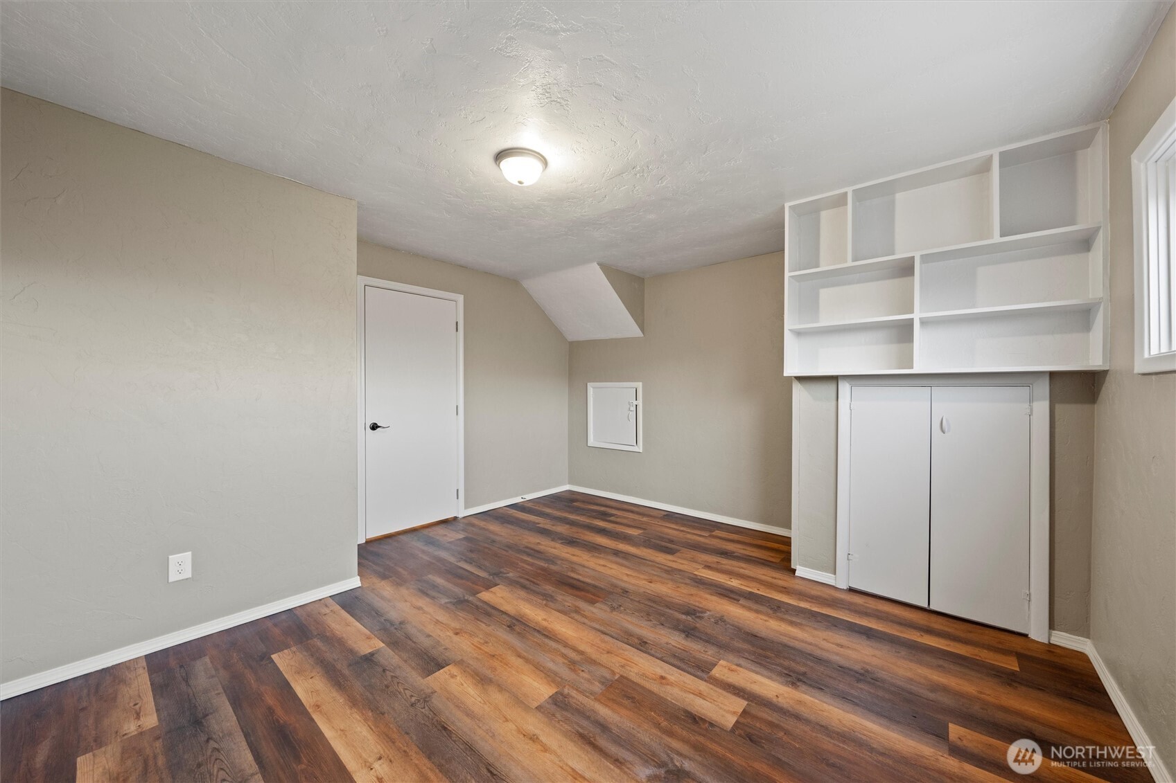 906 S A Street , Moses Lake, WA 98837