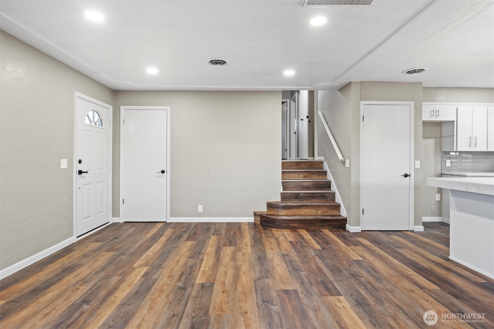 906 S A Street , Moses Lake, WA 98837