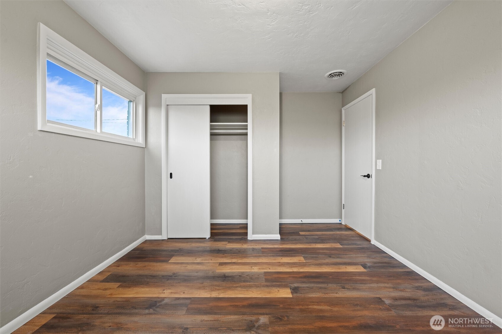 906 S A Street , Moses Lake, WA 98837