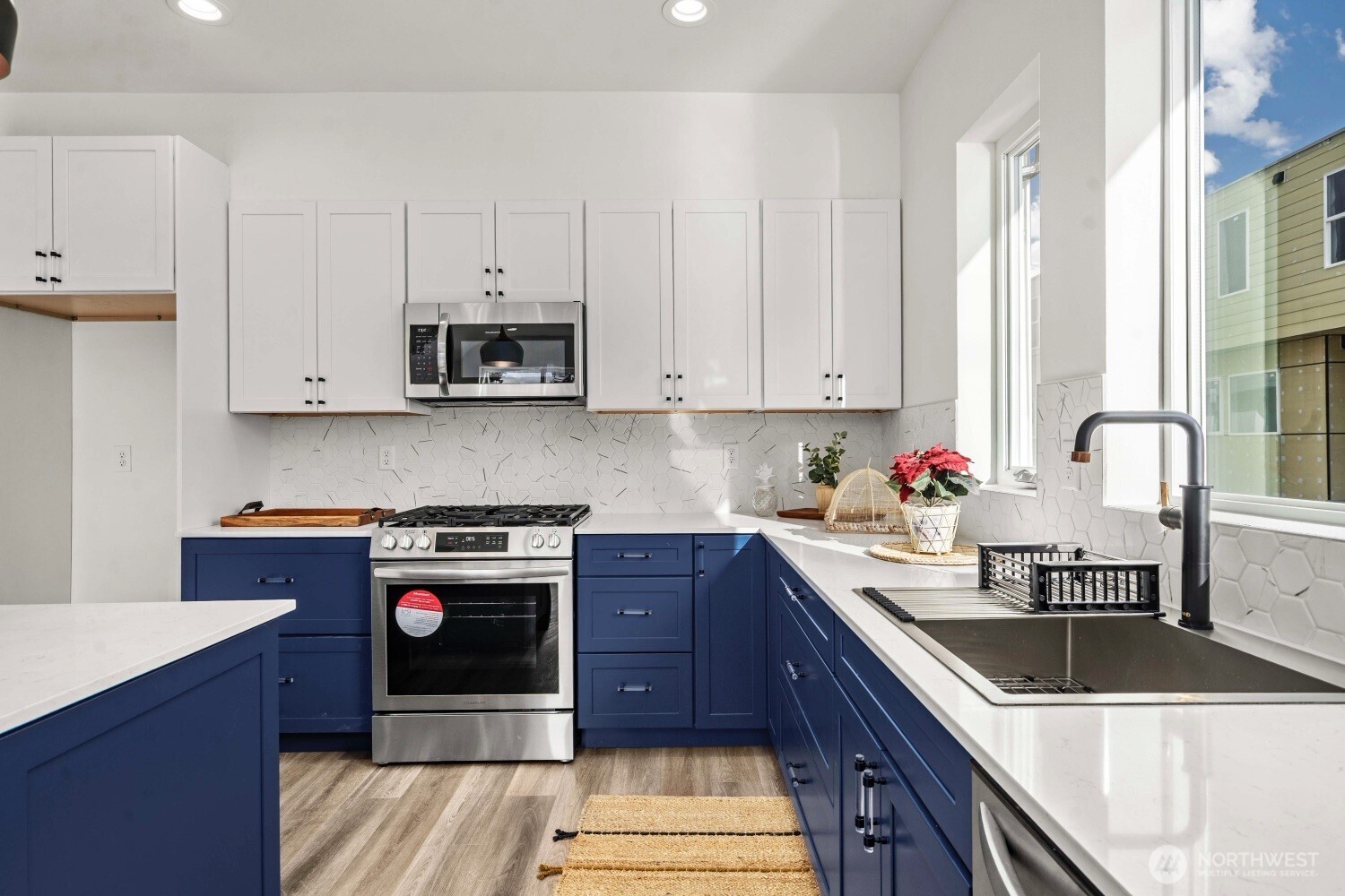 11543 17th Place SW, Burien, WA 98146