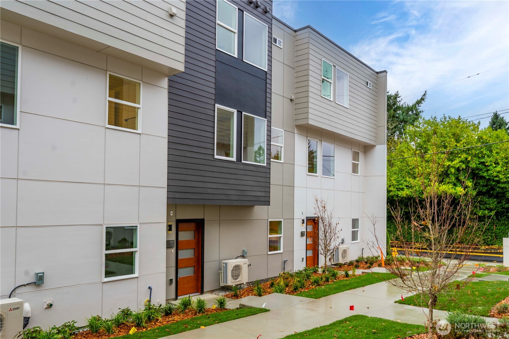 11543 17th Place SW, Burien, WA 98146