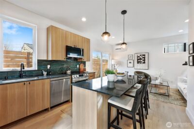 2006 A 19th Avenue S, Seattle, WA 98144 - Photo 11