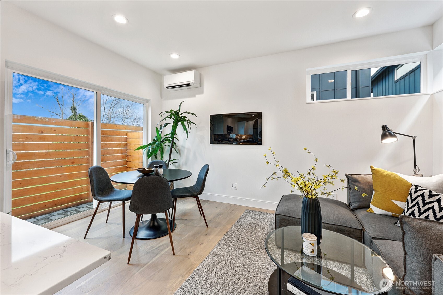 2006 B 19th Avenue S, Seattle, WA 98144