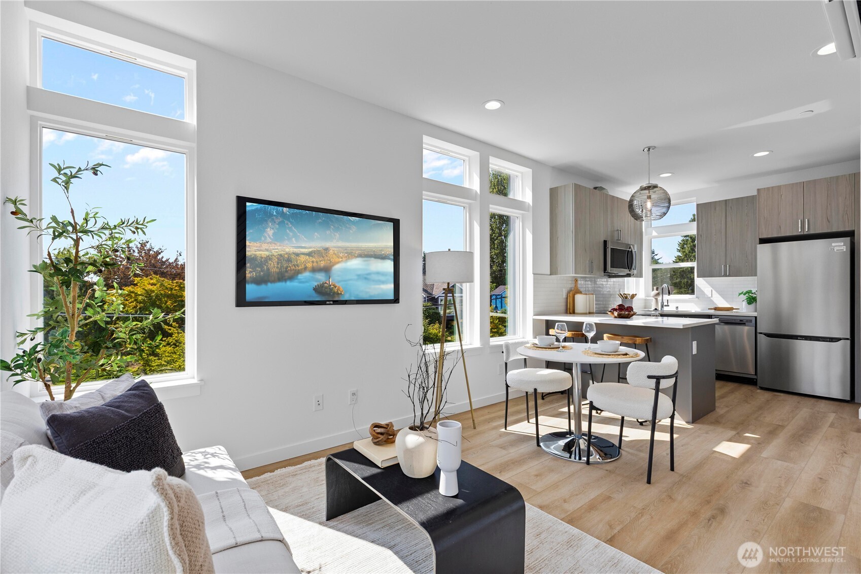 1206 A NW 83rd Street , Seattle, WA 98117