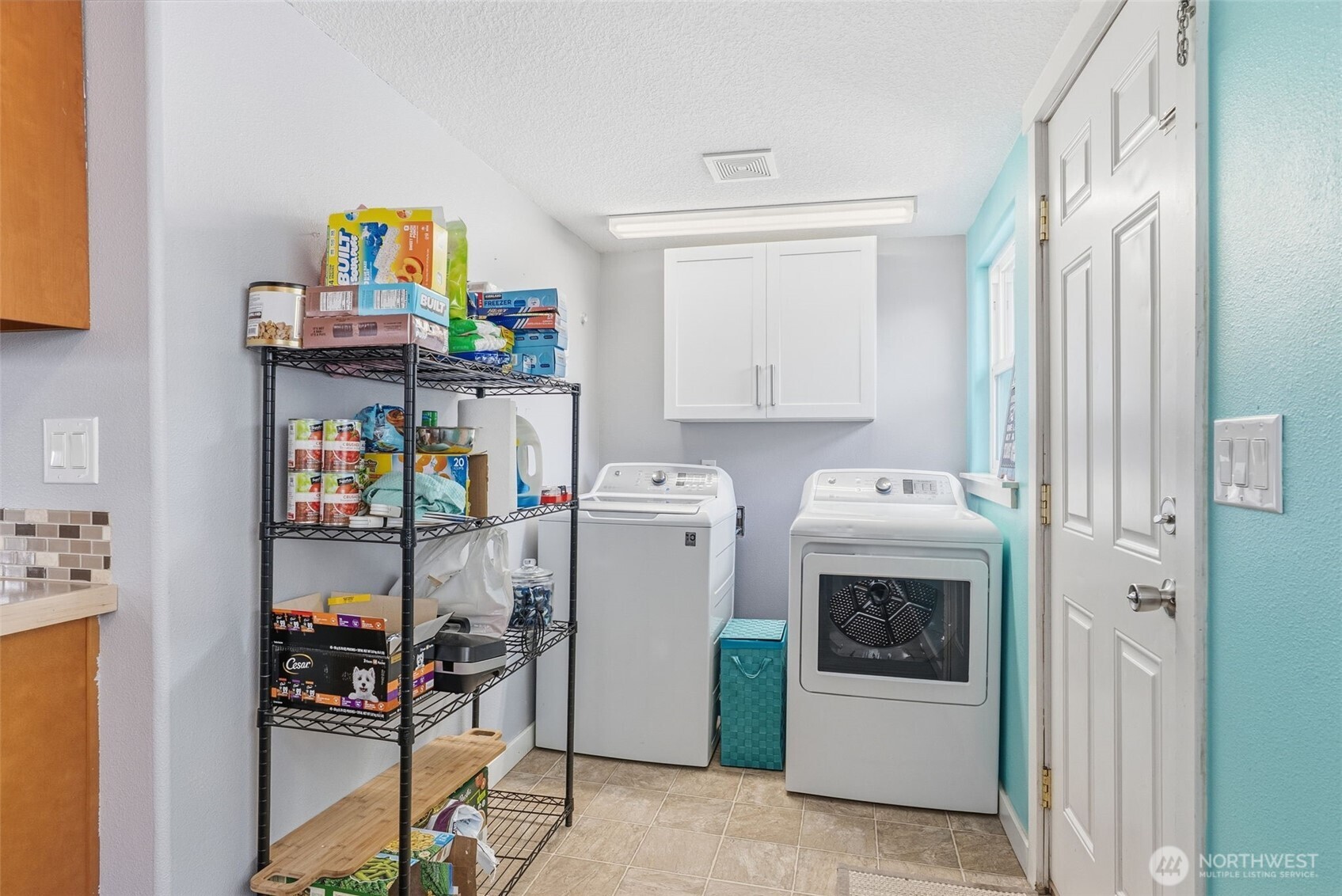 705 Cowlitz Way , Kelso, WA 98626